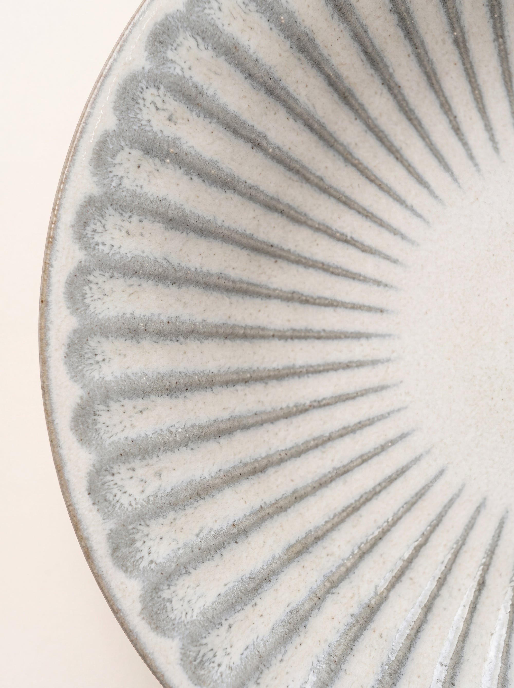 Glasur-Makro Nami, Glasur im Detail